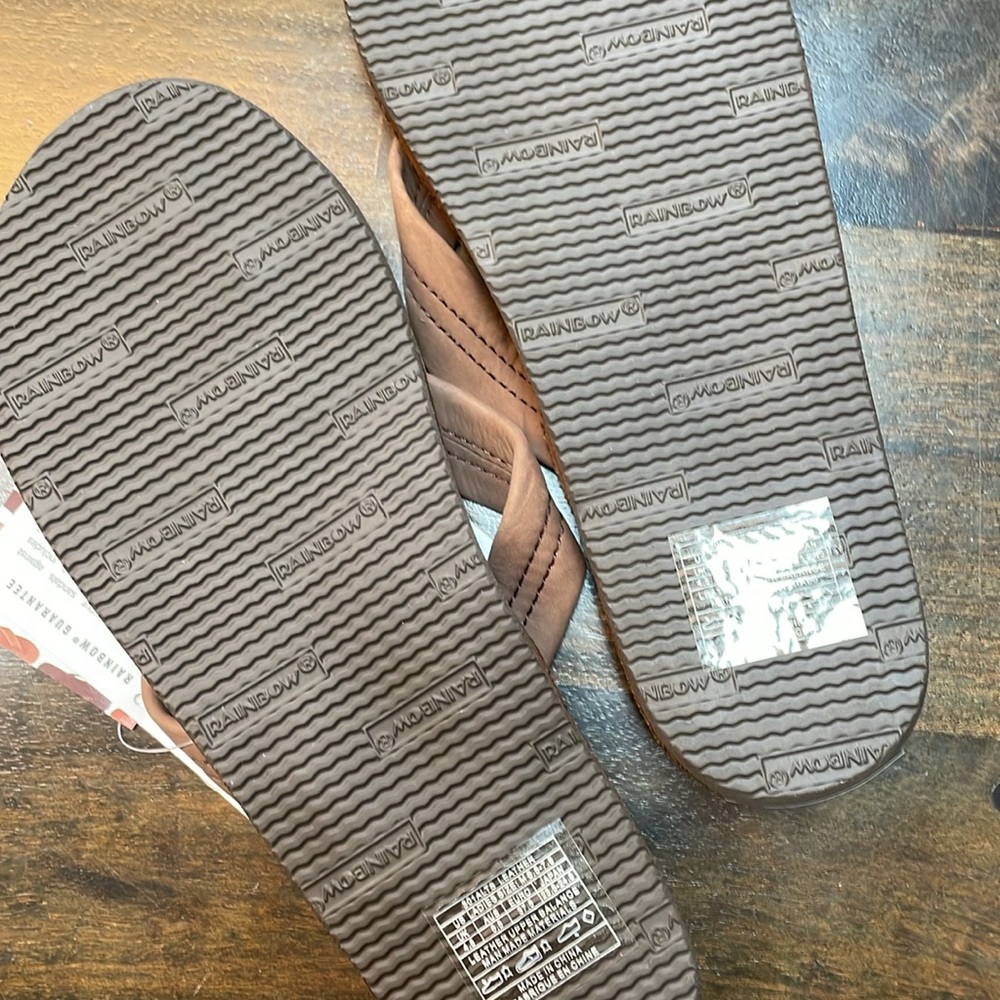 Rainbow wide strap leather flip flops -color is expresso - Picture 4 of 7